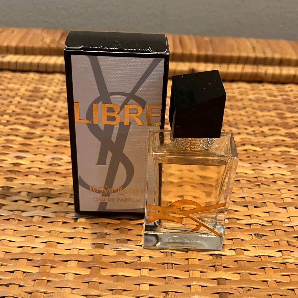 Yves Saint Laurent Libre Eau de Parfum Travel New in Box